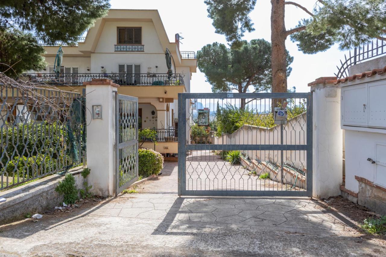 Casa In Villa A Mondello-700M Dal Mare Palermo Ngoại thất bức ảnh